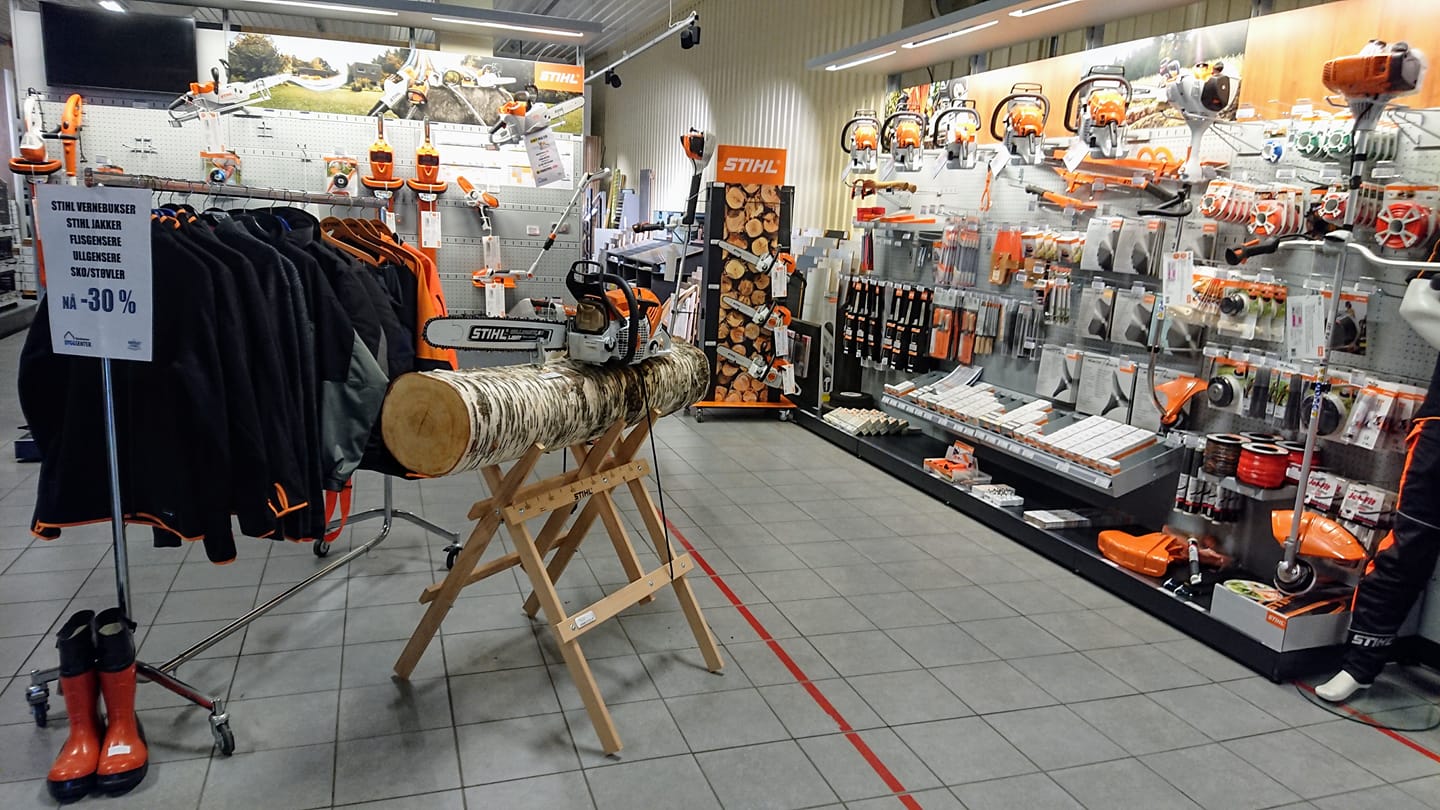 Stihl-produkter på utstilling i butikken